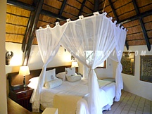 DJUMA BUSH LODGE